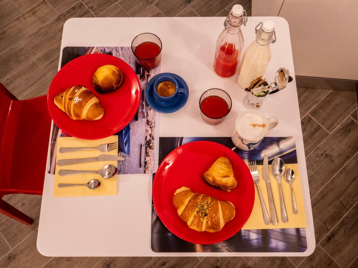B&B Cosmoneapolitan Eksteriør billede