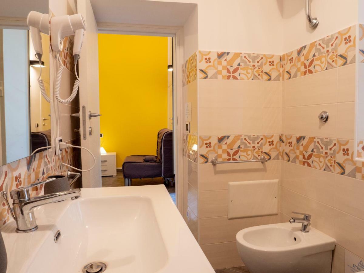 B&B Cosmoneapolitan Værelse billede